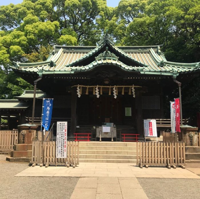 代々木八幡宮にお参り。こう言う時は神頼...